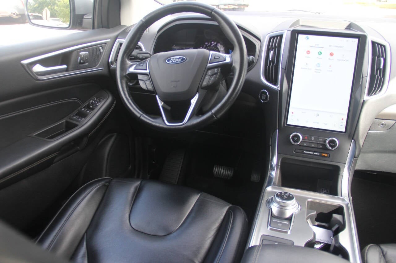 2022 Ford Edge Titanium AWD 4dr Crossover