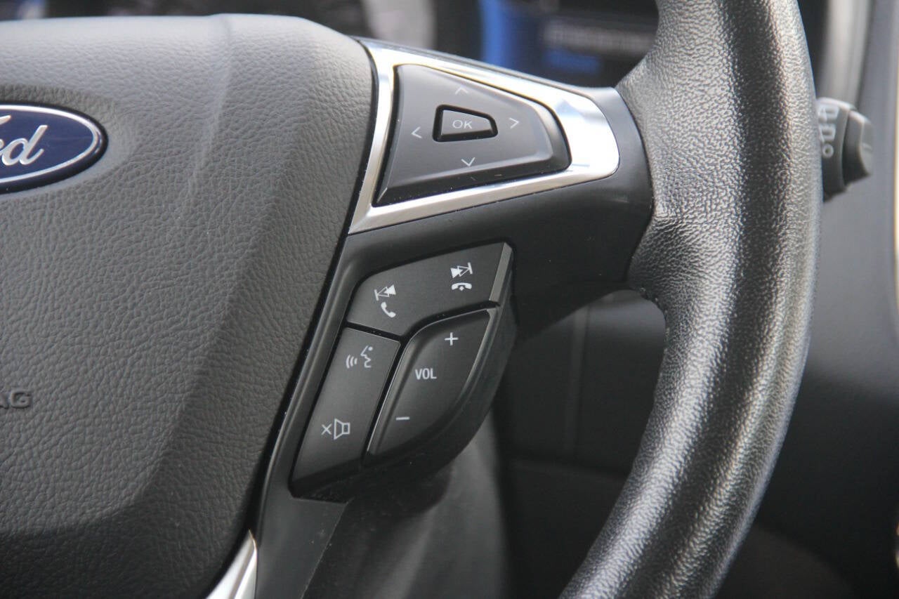 2022 Ford Edge Titanium AWD 4dr Crossover