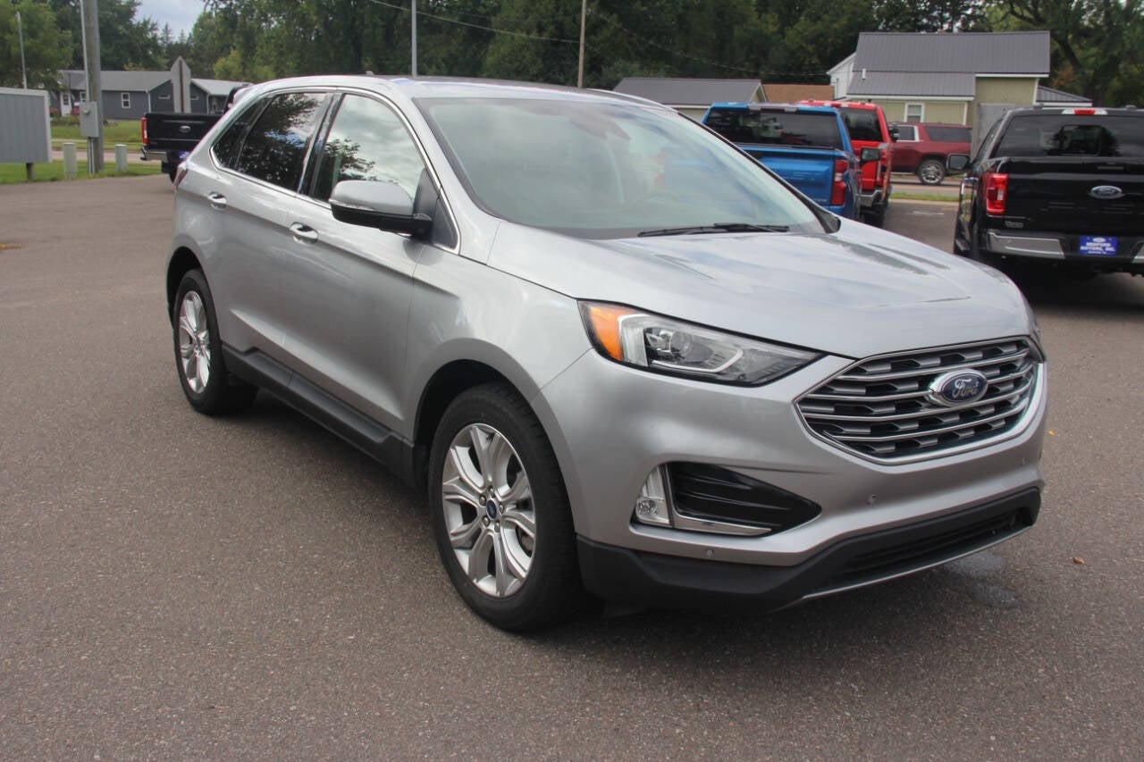 2022 Ford Edge Titanium AWD 4dr Crossover
