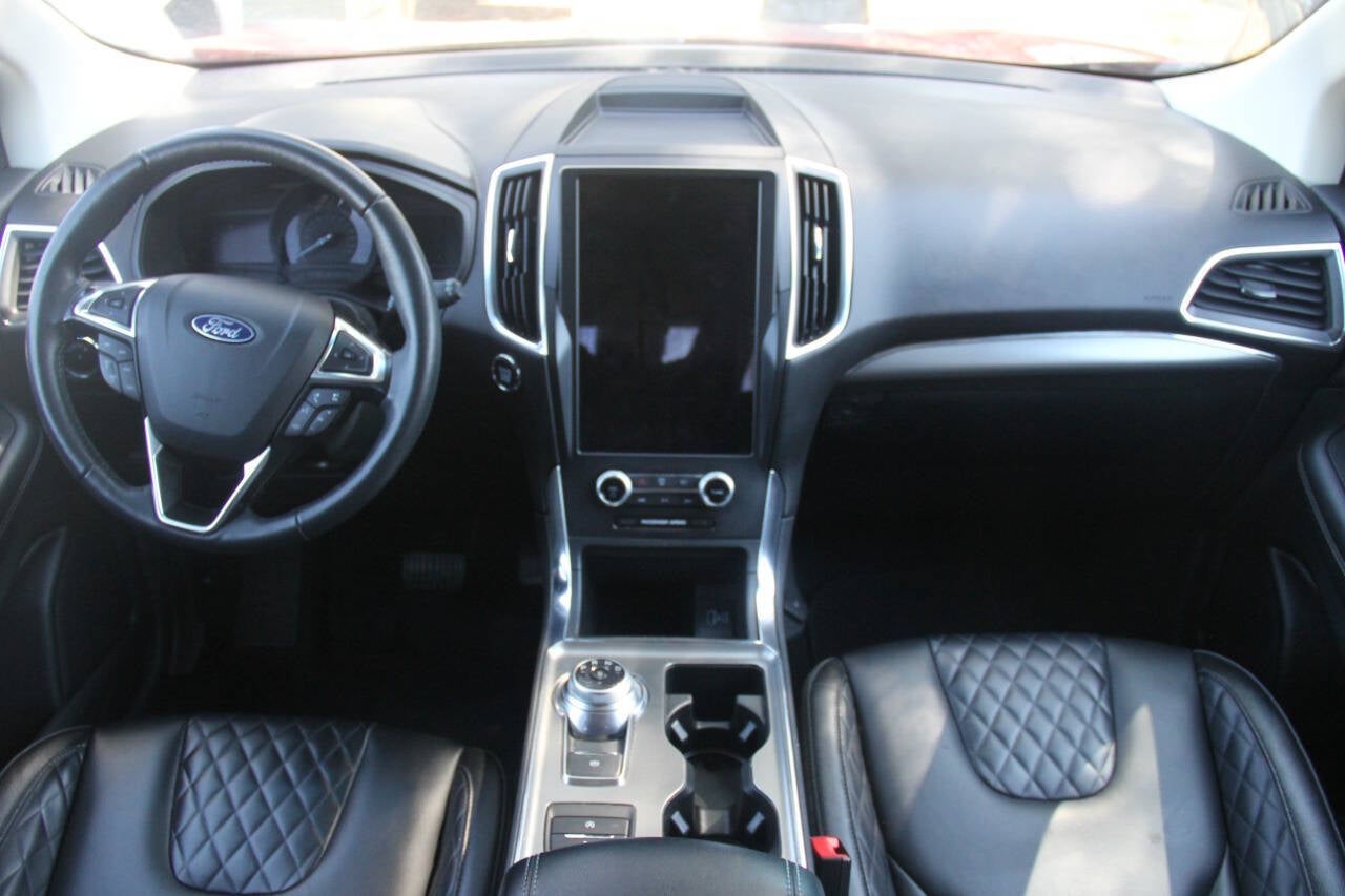 2024 Ford Edge Titanium AWD 4dr SUV
