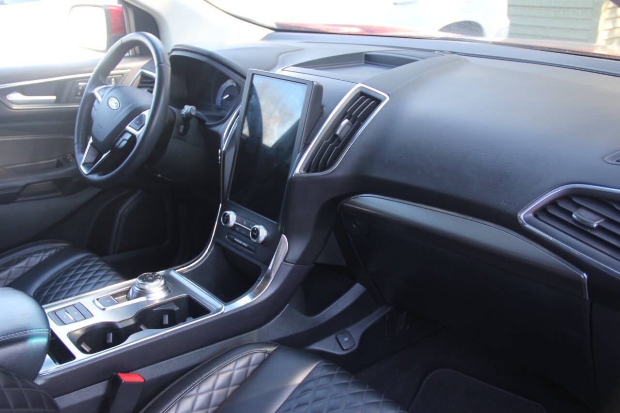 2024 Ford Edge Titanium AWD 4dr SUV