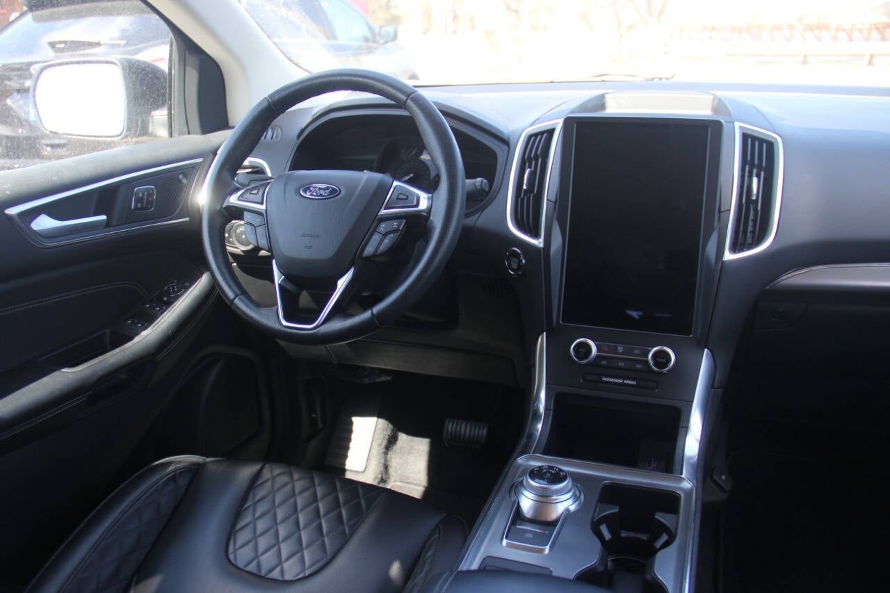 2024 Ford Edge Titanium AWD 4dr SUV