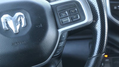 2022 RAM 3500 Big Horn 4x4 4dr Crew Cab 8 ft. LB DRW Pickup