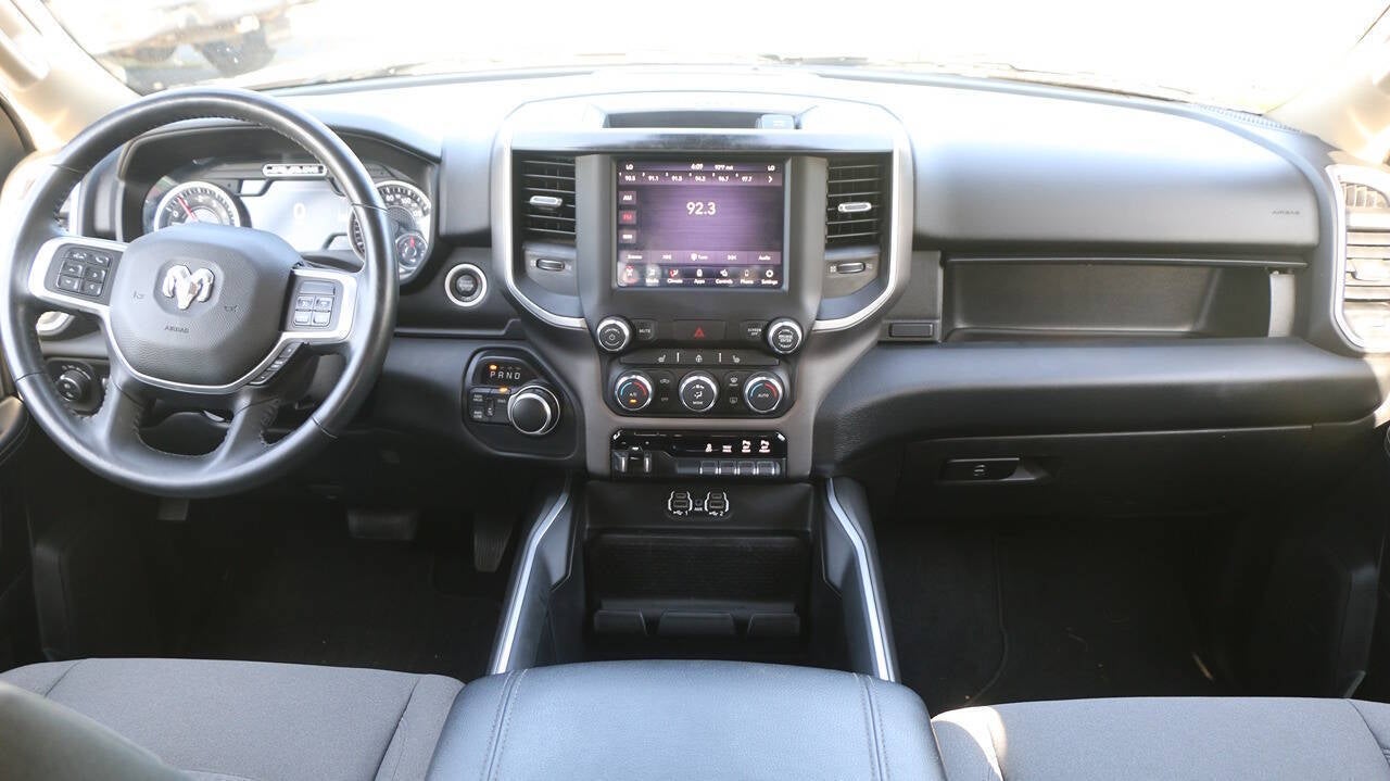 2019 RAM 2500 Big Horn 4x4 4dr Crew Cab 6.3 ft. SB Pickup