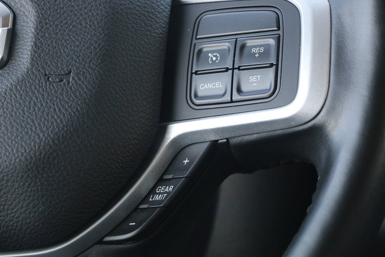 2019 RAM 2500 Big Horn 4x4 4dr Crew Cab 6.3 ft. SB Pickup