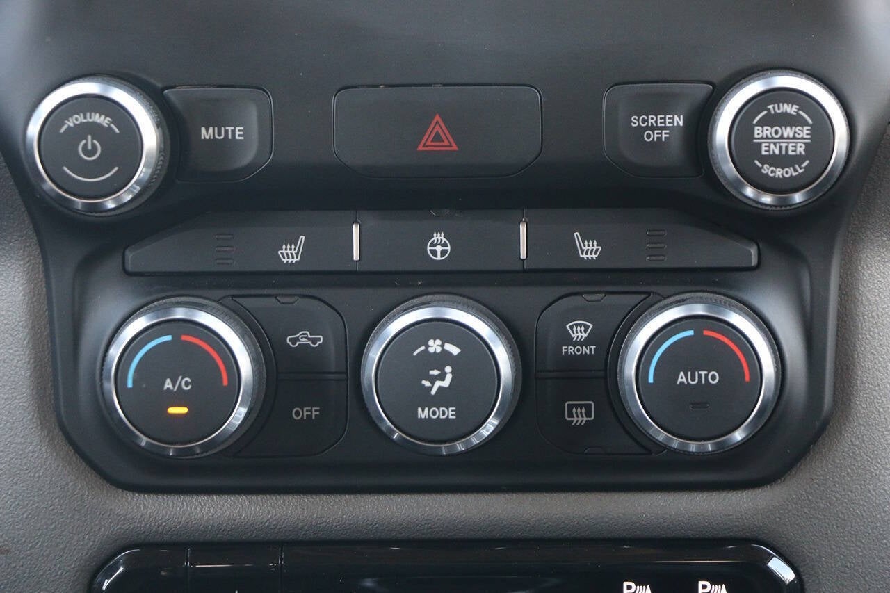 2019 RAM 2500 Big Horn 4x4 4dr Crew Cab 6.3 ft. SB Pickup