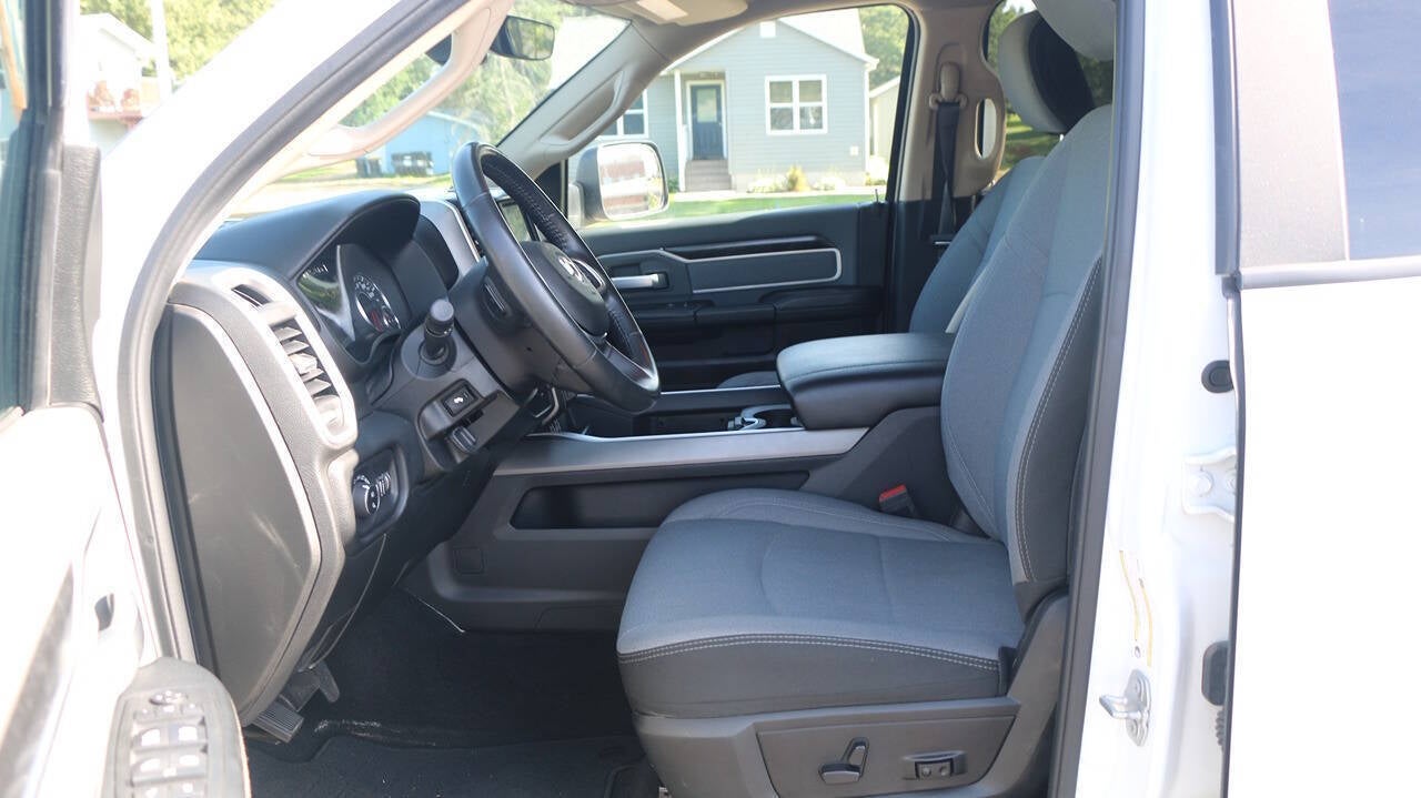 2019 RAM 2500 Big Horn 4x4 4dr Crew Cab 6.3 ft. SB Pickup