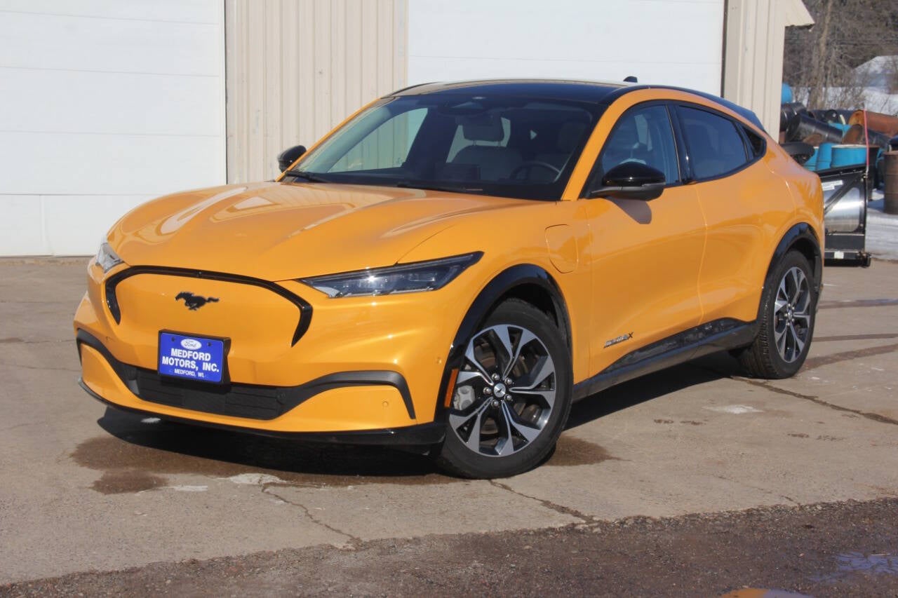 2022 Ford Mustang Mach-E Premium AWD 4dr SUV