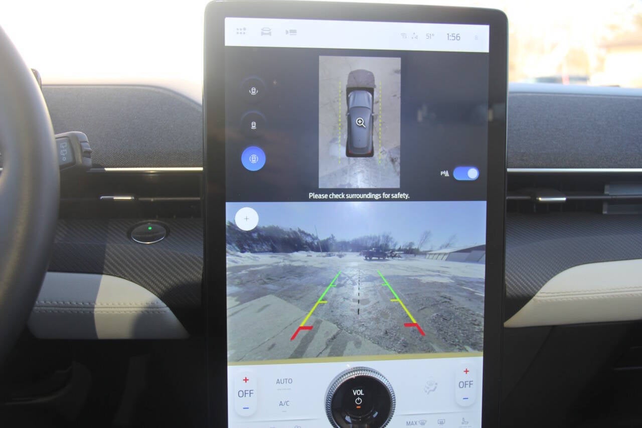 2022 Ford Mustang Mach-E Premium AWD 4dr SUV