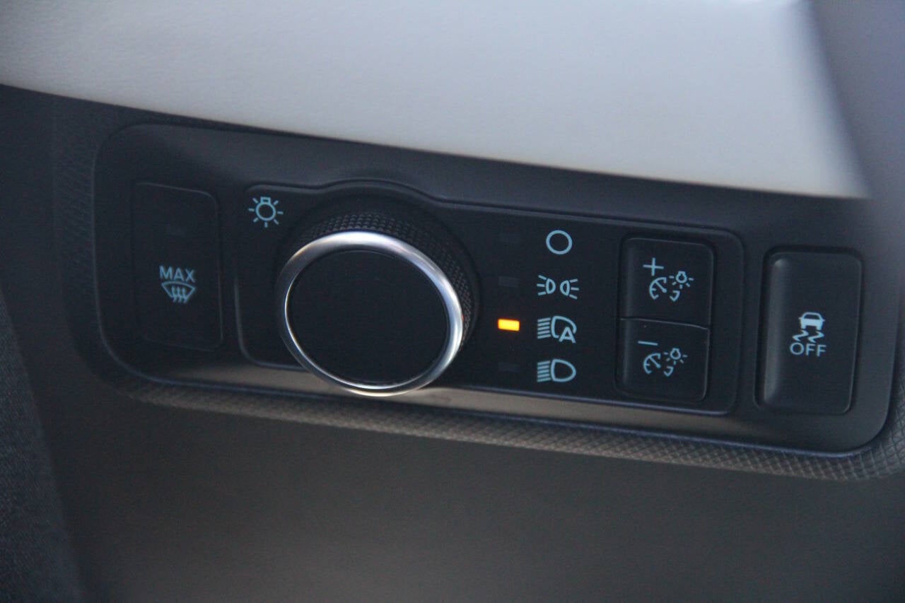 2022 Ford Mustang Mach-E Premium AWD 4dr SUV