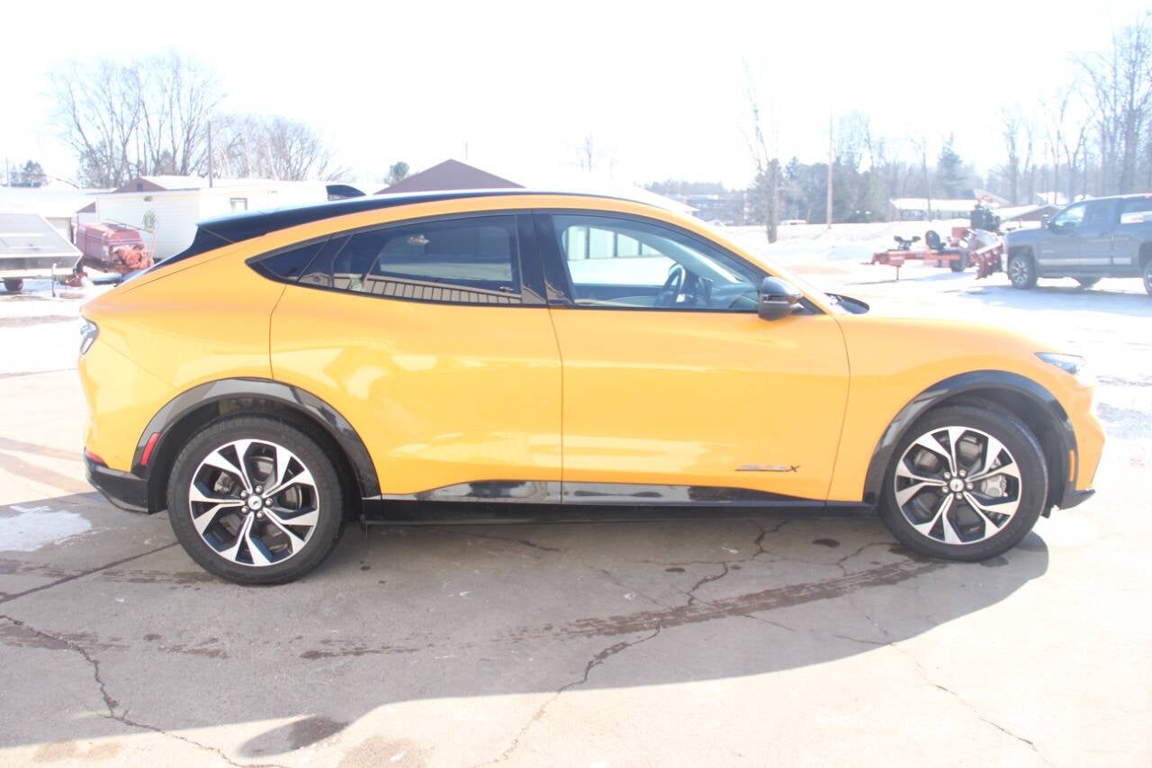 2022 Ford Mustang Mach-E Premium AWD 4dr SUV