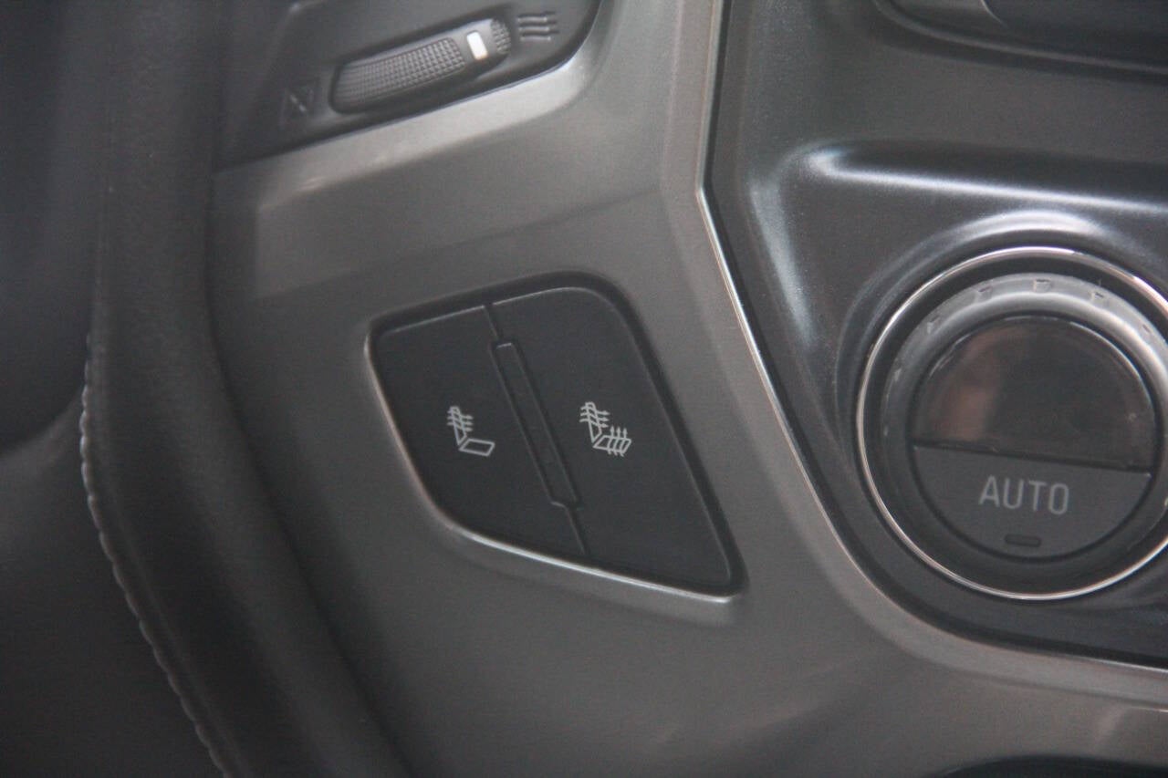 2018 Chevrolet Silverado 1500 LTZ Z71 4x4 4dr Crew Cab 5.8 ft. SB