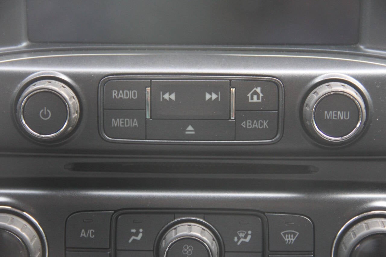 2018 Chevrolet Silverado 1500 LTZ Z71 4x4 4dr Crew Cab 5.8 ft. SB