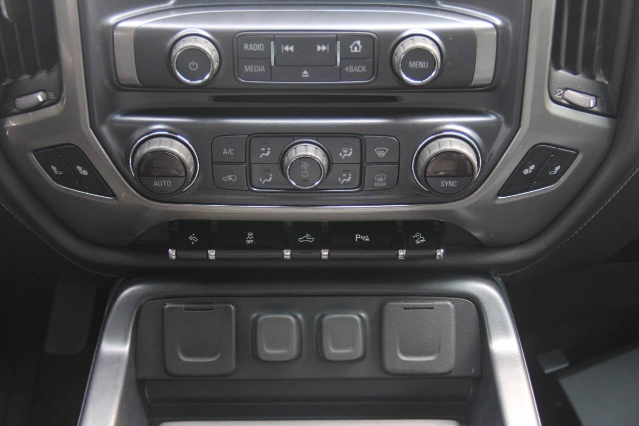 2018 Chevrolet Silverado 1500 LTZ Z71 4x4 4dr Crew Cab 5.8 ft. SB