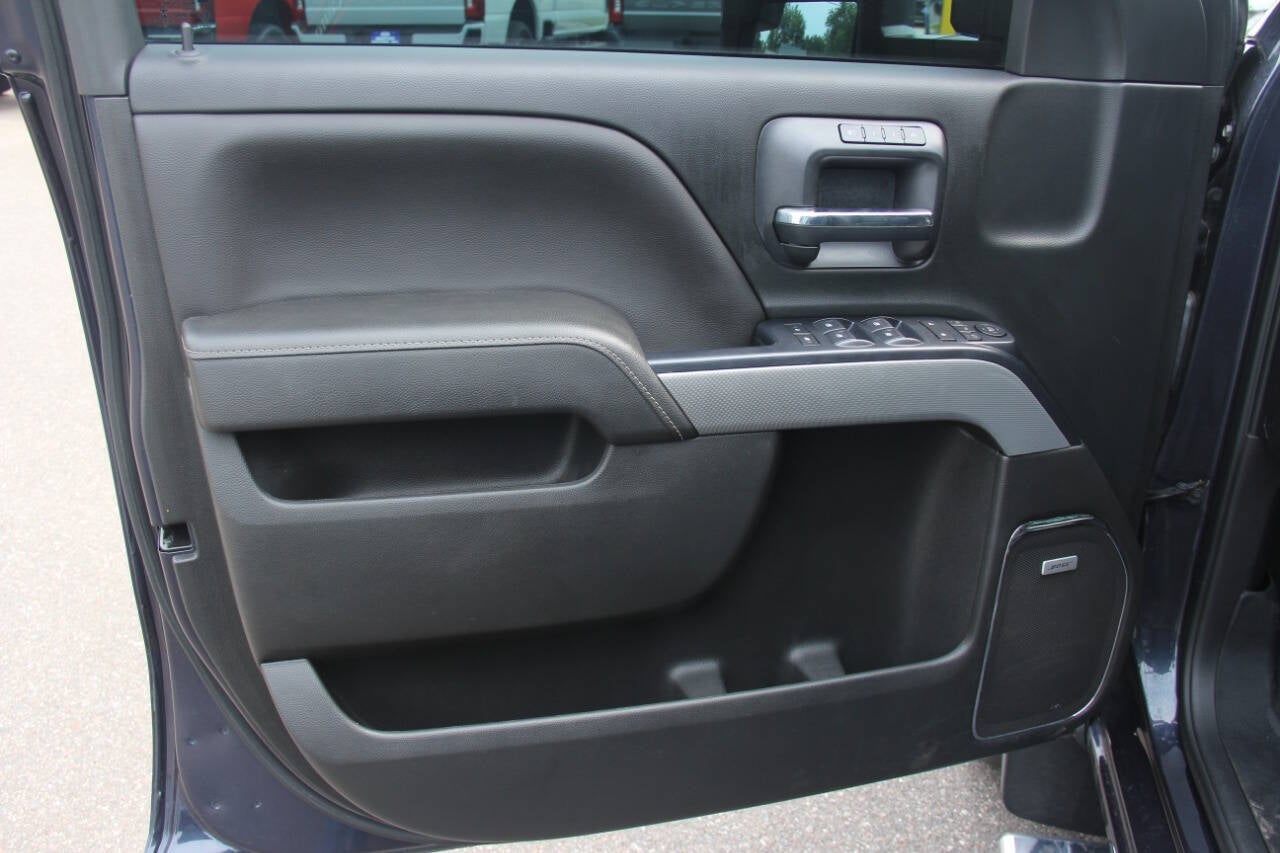 2018 Chevrolet Silverado 1500 LTZ Z71 4x4 4dr Crew Cab 5.8 ft. SB