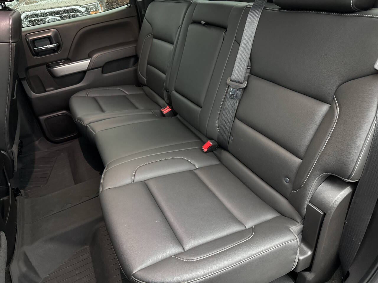 2018 Chevrolet Silverado 1500 LTZ Z71 4x4 4dr Crew Cab 5.8 ft. SB