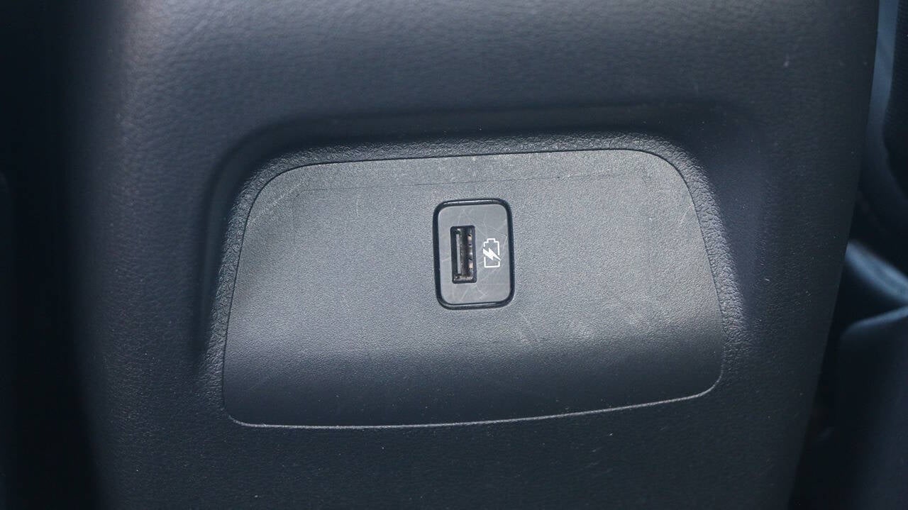 2024 Nissan Sentra SV 4dr Sedan