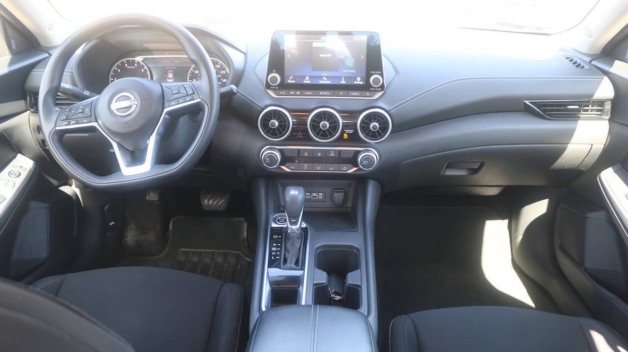 2024 Nissan Sentra SV 4dr Sedan