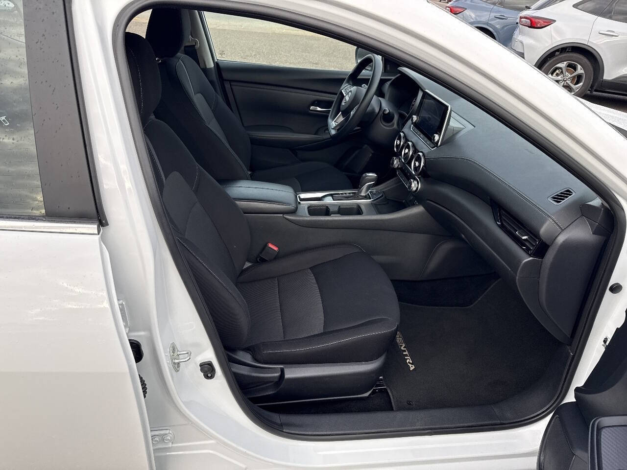 2024 Nissan Sentra SV 4dr Sedan