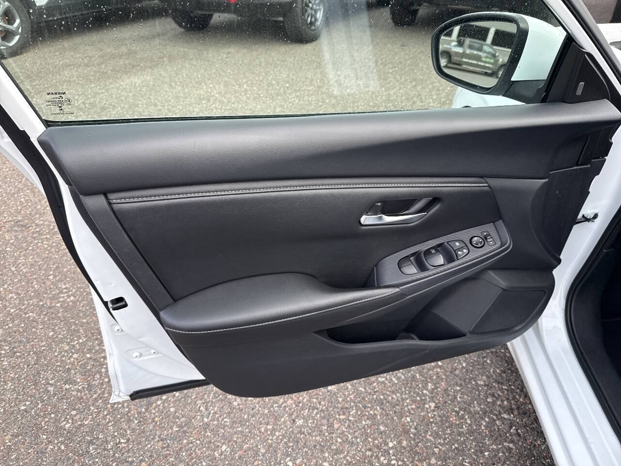 2024 Nissan Sentra SV 4dr Sedan