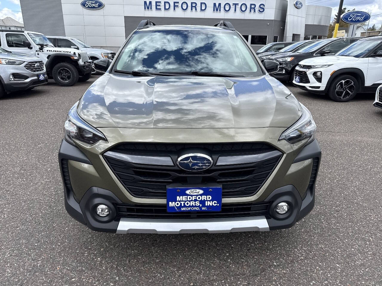 2023 Subaru Outback Limited AWD 4dr Crossover