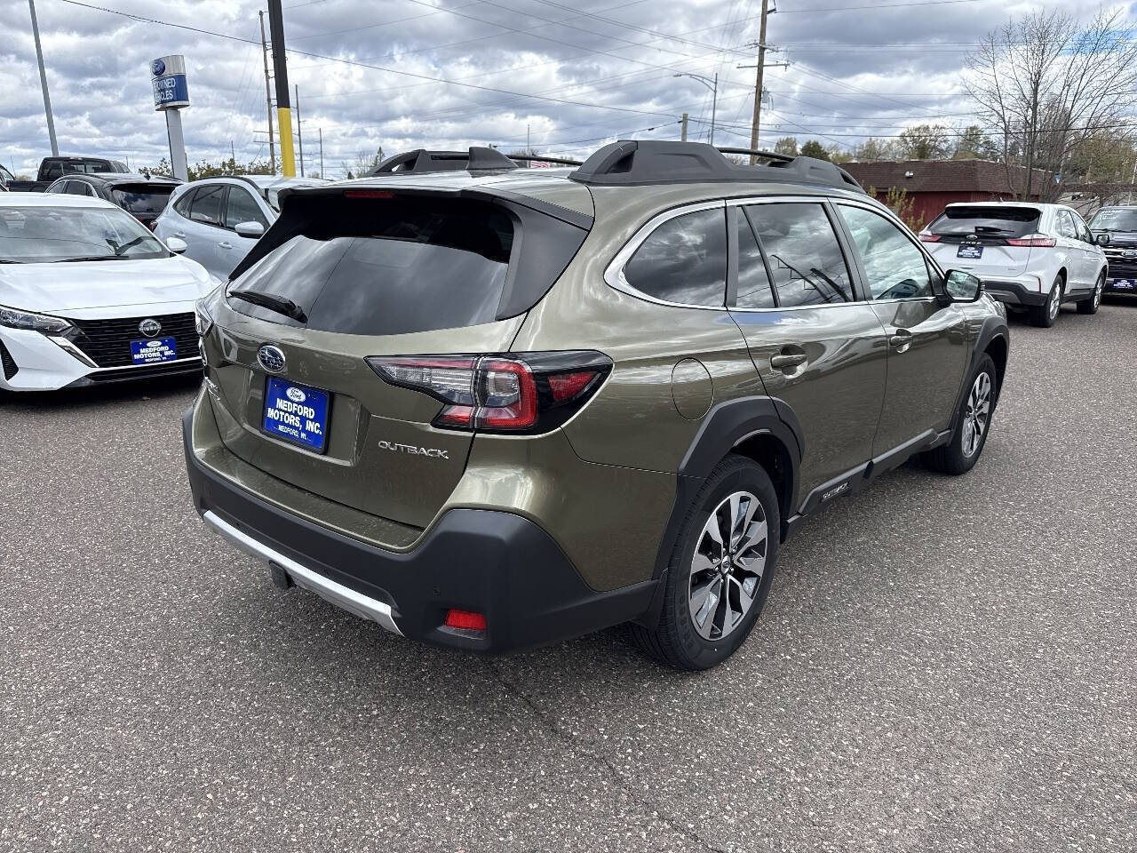 2023 Subaru Outback Limited AWD 4dr Crossover
