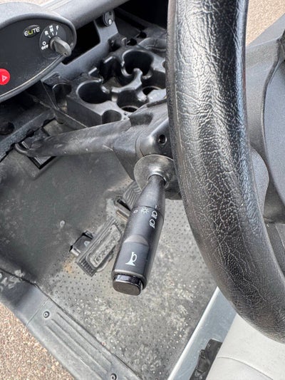 2020 E-Z-GO RXV Elite