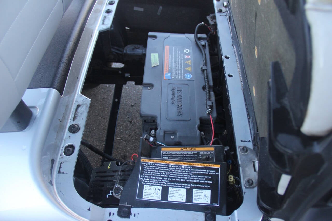 2020 E-Z-GO RXV ELiTE Base