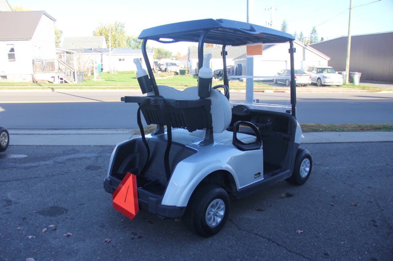 2020 E-Z-GO RXV ELiTE Base