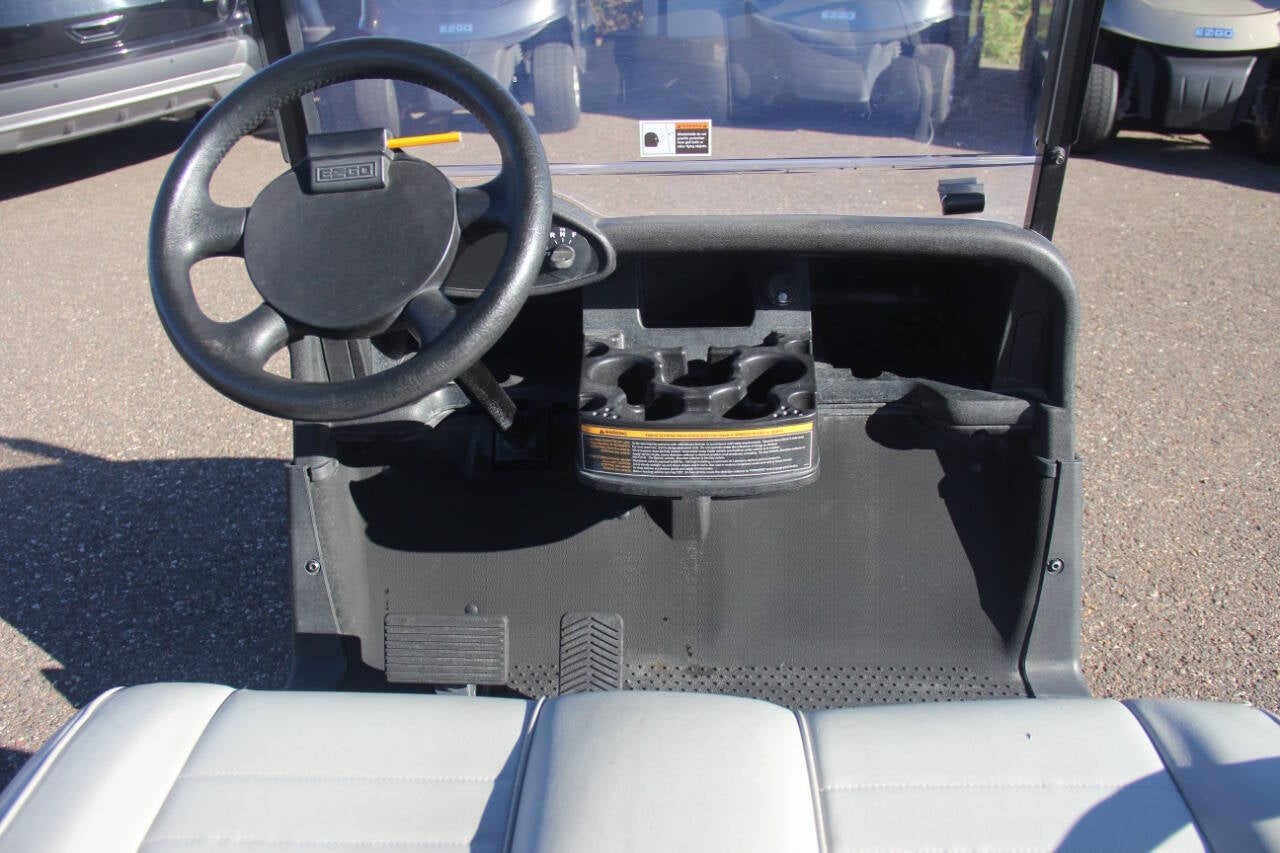 2020 E-Z-GO RXV ELiTE Base