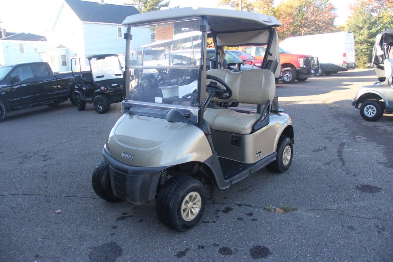 2020 E-Z-GO RXV ELiTE Base