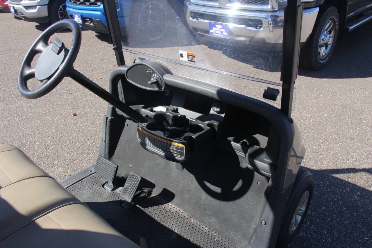 2020 E-Z-GO RXV ELiTE Base