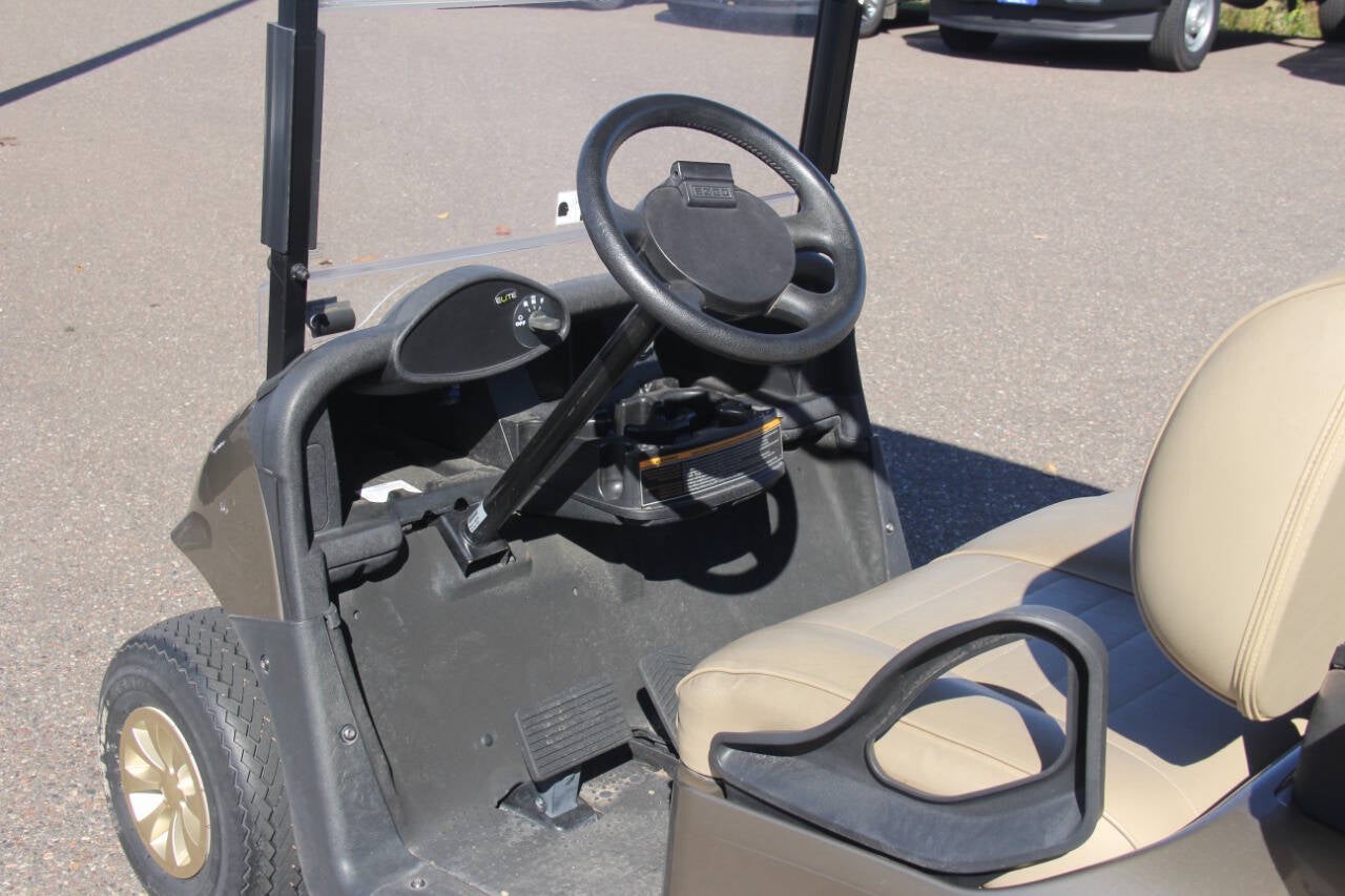 2020 E-Z-GO RXV ELiTE Base