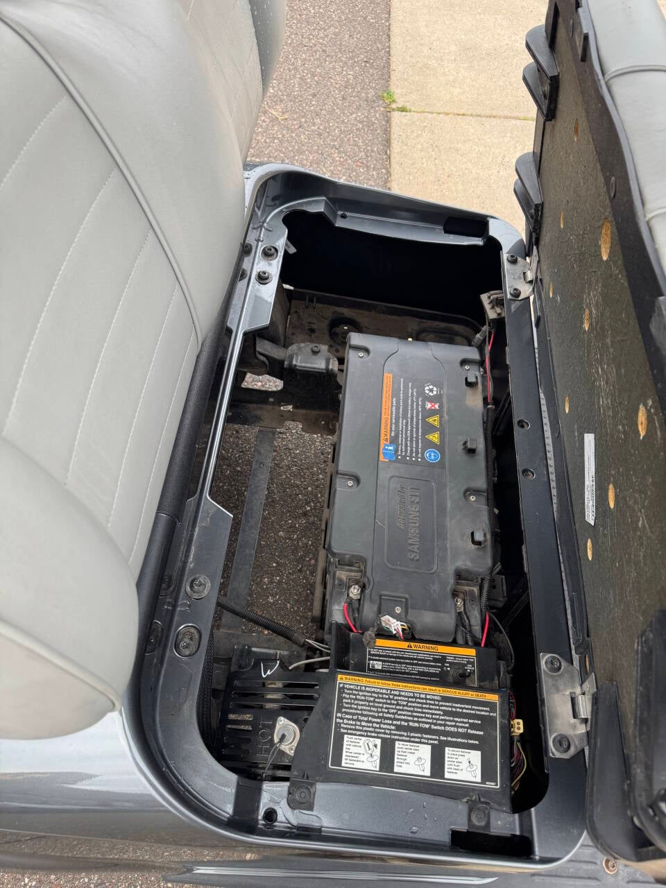 2020 E-Z-GO RXV Elite