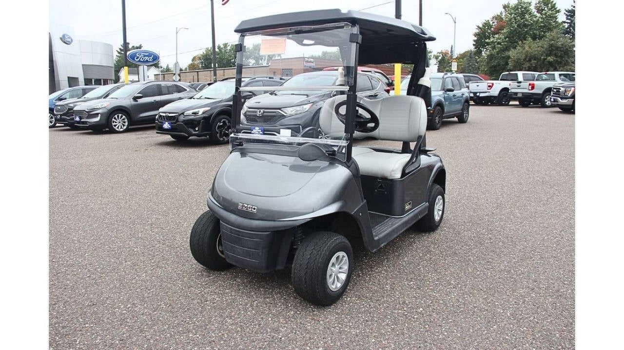 2020 E-Z-GO RXV Elite