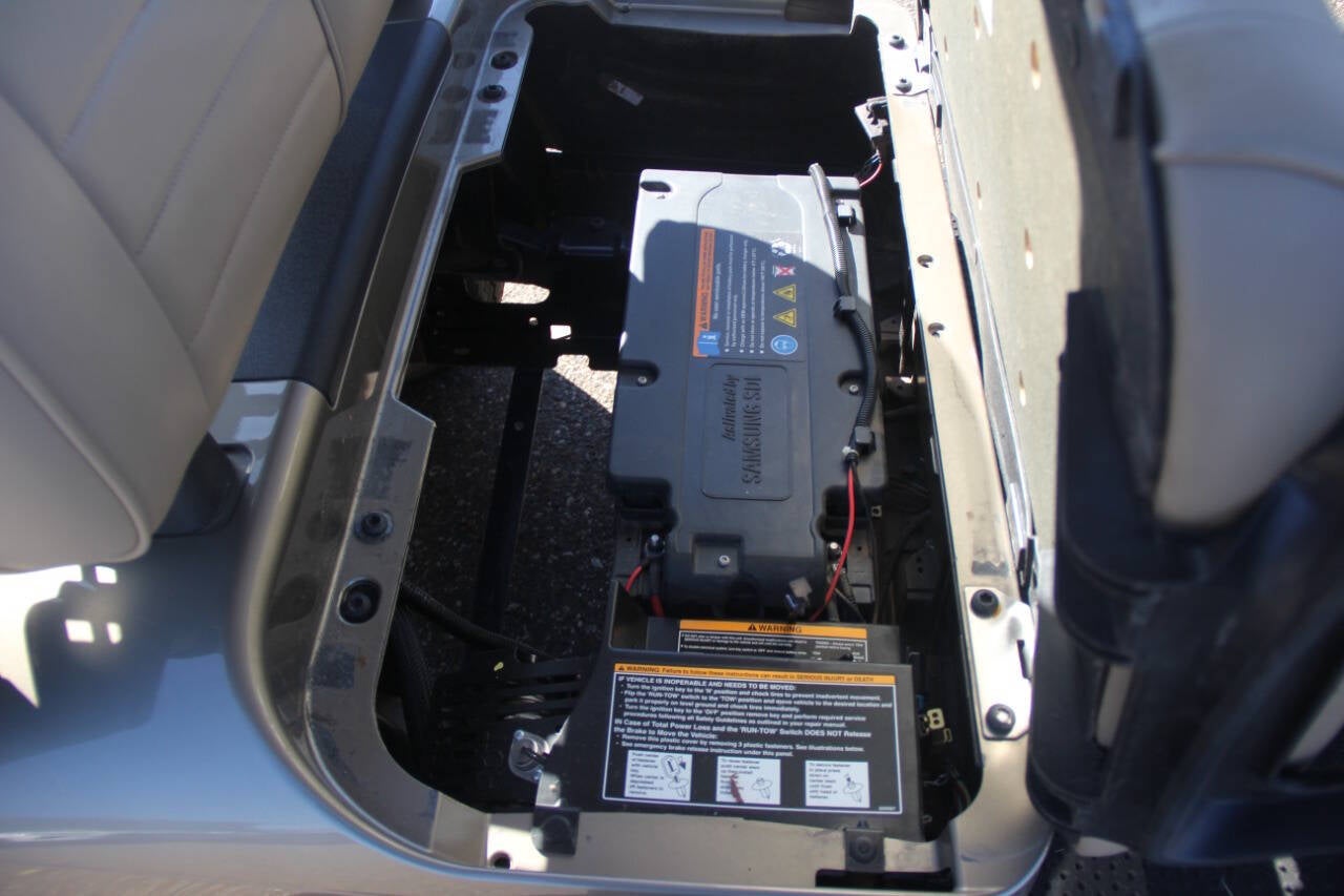 2020 E-Z-GO RXV ELiTE Base