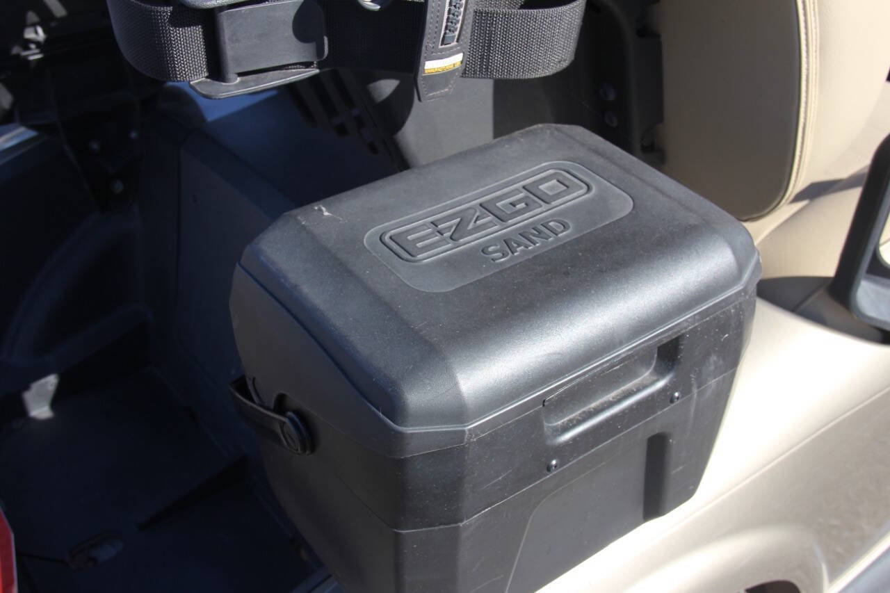 2020 E-Z-GO RXV ELiTE Base