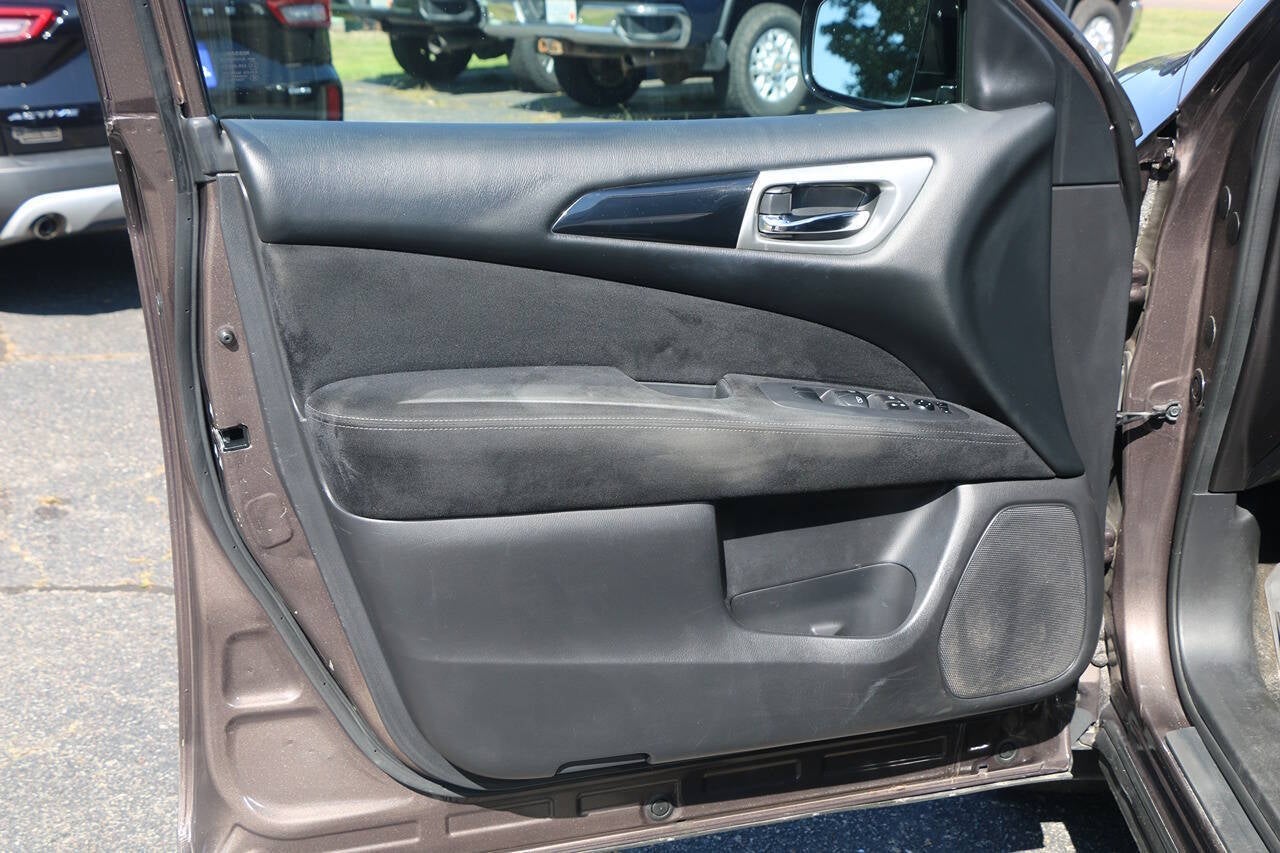 2016 Nissan Pathfinder S 4x4 4dr SUV