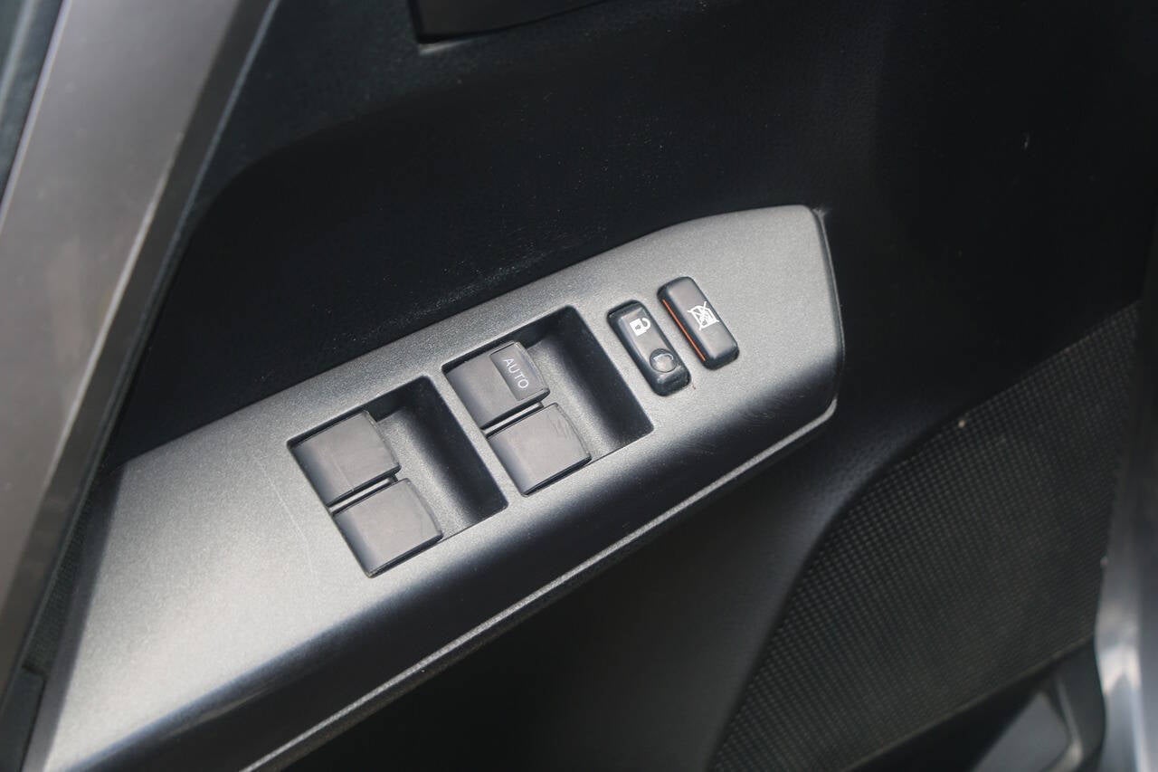 2016 Toyota RAV4 LE AWD 4dr SUV
