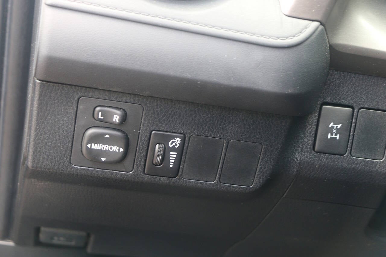 2016 Toyota RAV4 LE AWD 4dr SUV