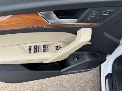 2022 Audi Q5 quattro S line Prem Plus 45 TFSI AWD Premium 4dr SUV