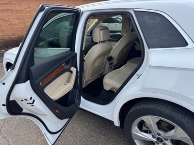 2022 Audi Q5 quattro S line Prem Plus 45 TFSI AWD Premium 4dr SUV