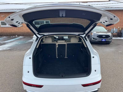 2022 Audi Q5 quattro S line Prem Plus 45 TFSI AWD Premium 4dr SUV