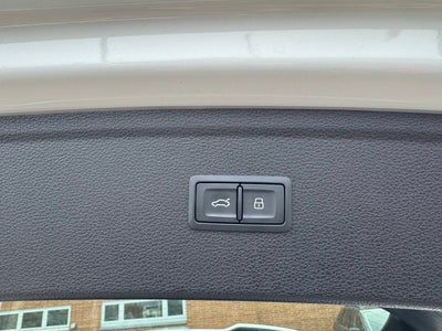 2022 Audi Q5 quattro S line Prem Plus 45 TFSI AWD Premium 4dr SUV