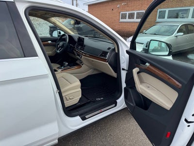 2022 Audi Q5 quattro S line Prem Plus 45 TFSI AWD Premium 4dr SUV