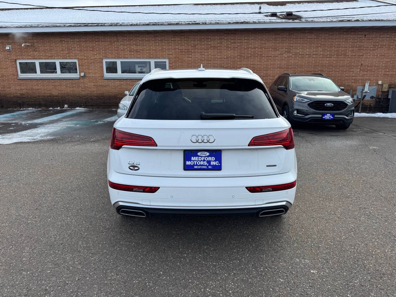 2022 Audi Q5 quattro S line Prem Plus 45 TFSI AWD Premium 4dr SUV