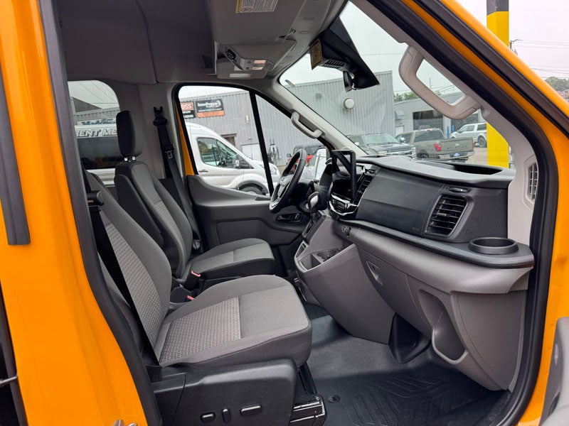 Wisconsin Sports 15 Passenger Van | Medford Motors, Inc. in Medford WI