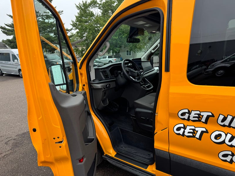 Wisconsin Sports 15 Passenger Van | Medford Motors, Inc. in Medford WI