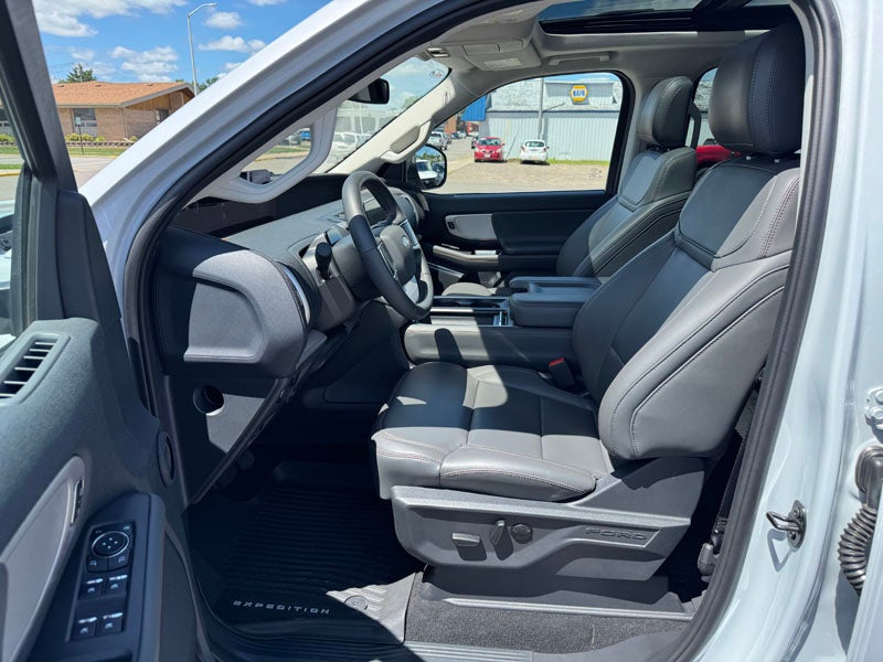 Ford Expedition | Medford Motors, Inc. in Medford WI