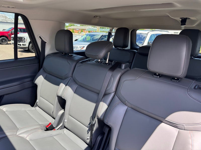 Ford Expedition | Medford Motors, Inc. in Medford WI